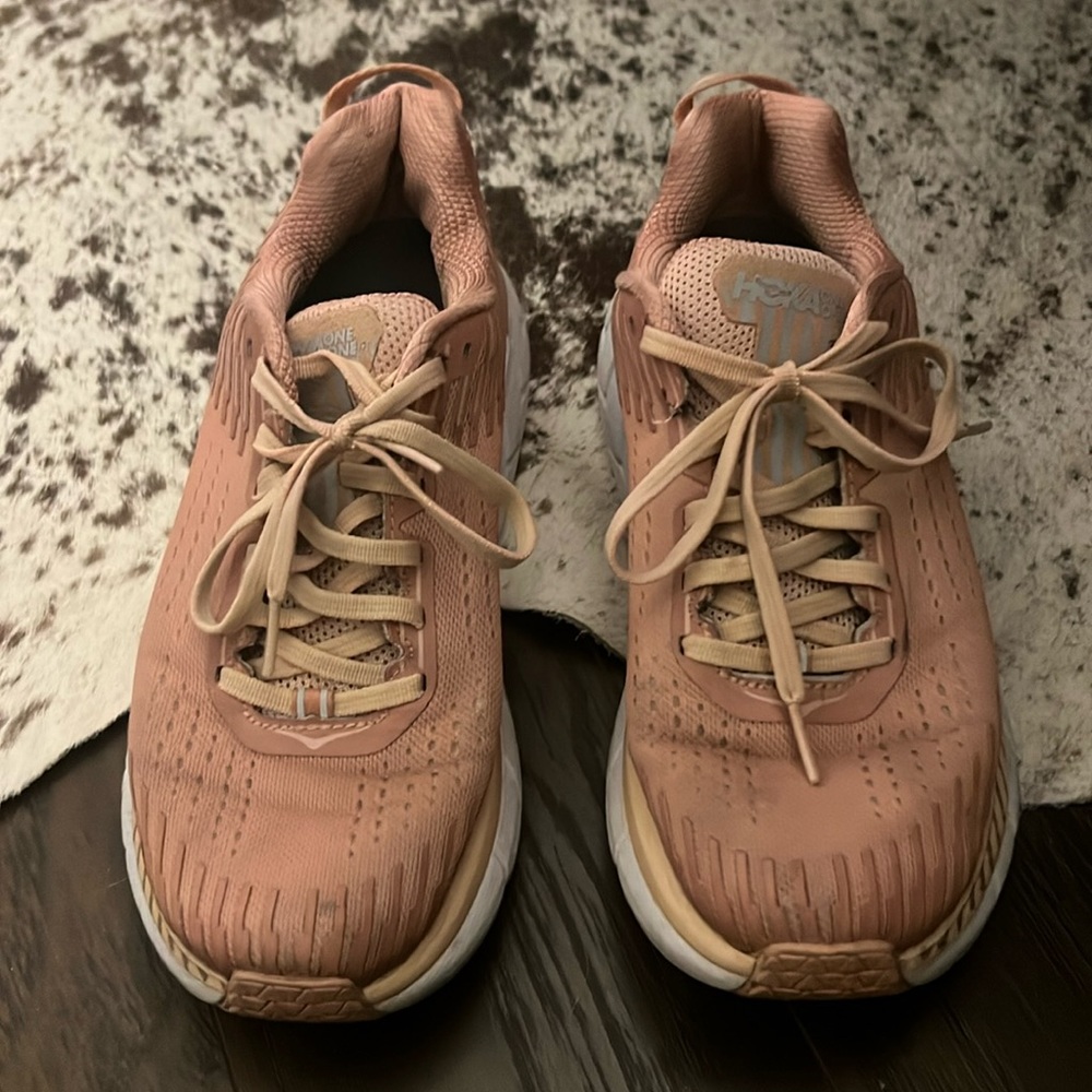 Hoka Clifton